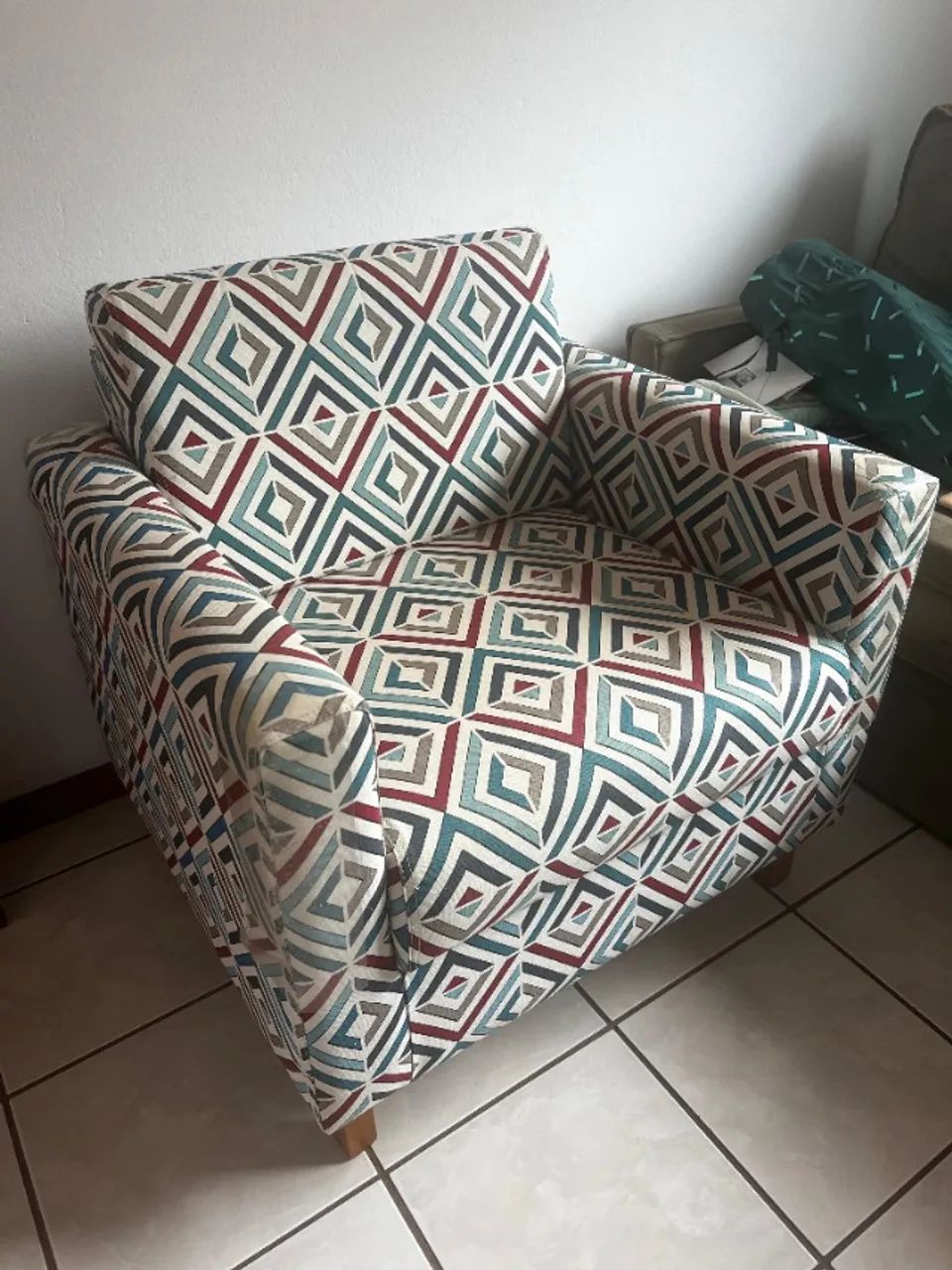 Poltrona Tironi original - confortável e design diferenciado