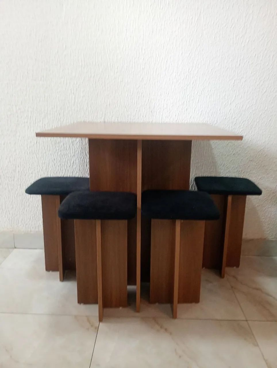 Mesa perfeita estado ! Praticamente nova!