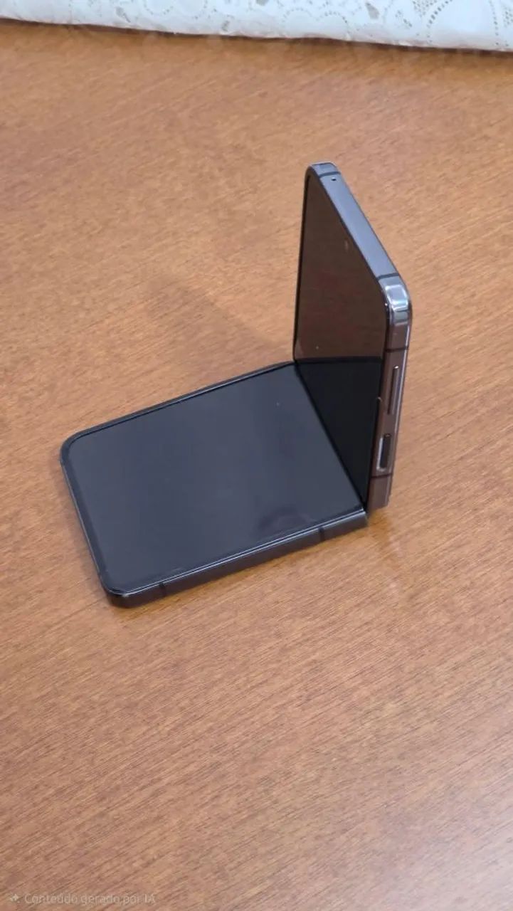 Samsung Galaxy Z Flip 5 - USADO - Foto 2
