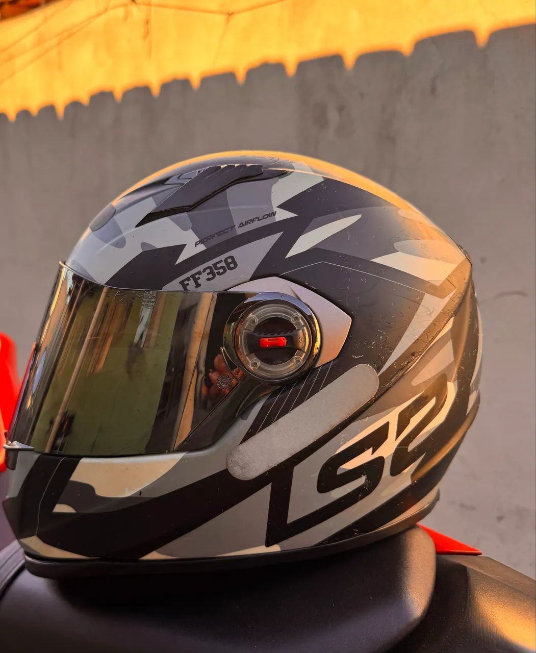 Capacete Ls2 FF358 TANK - Foto 3