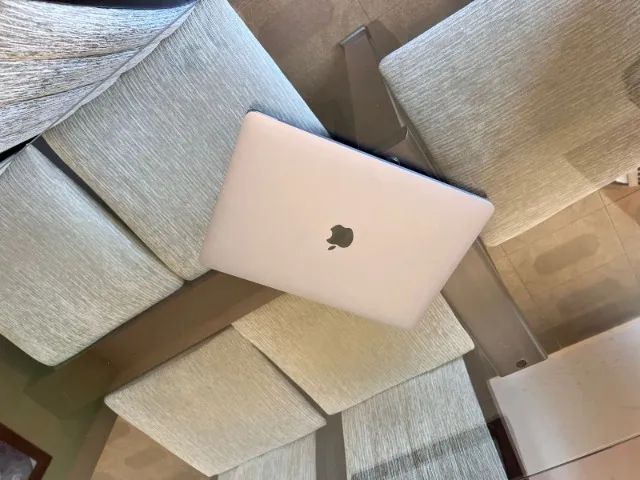 MacBook Pro 13? 2020 | i5 2.0GHz | 16GB RAM | SSD 512GB | Touch ID