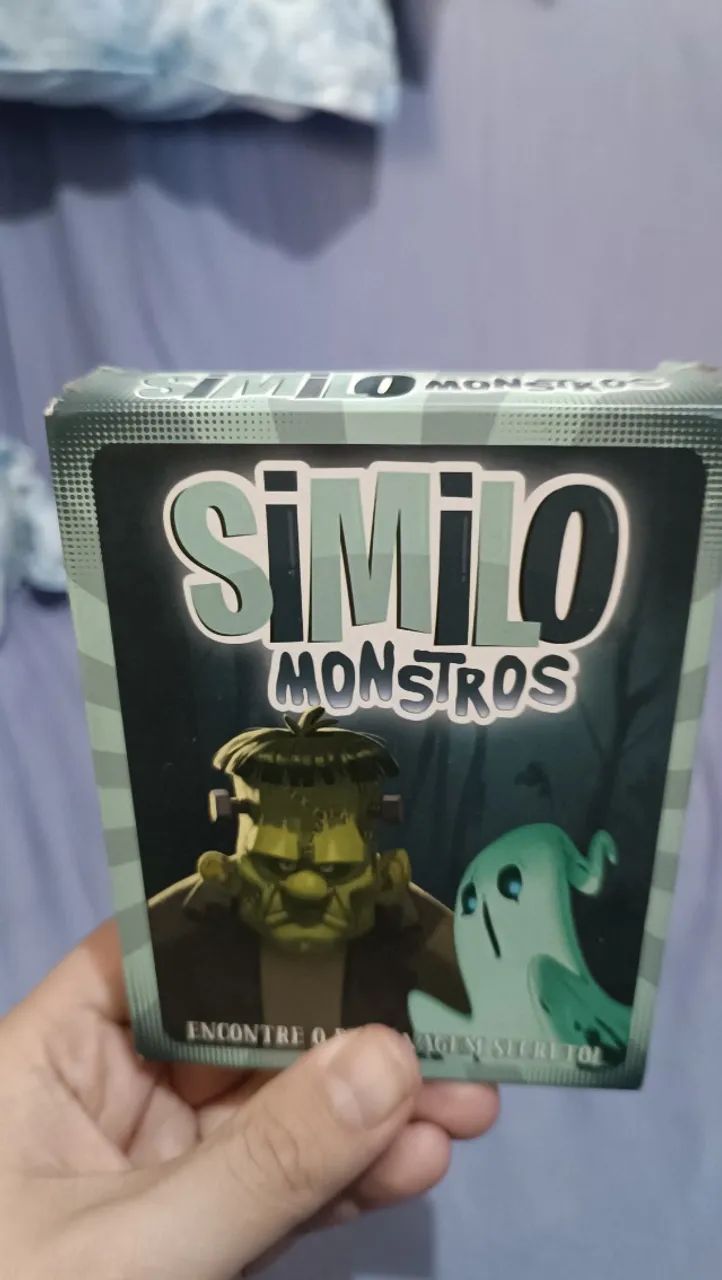 Jogo de cartas SIMILO MONSTROS, Completo e com manual!!!