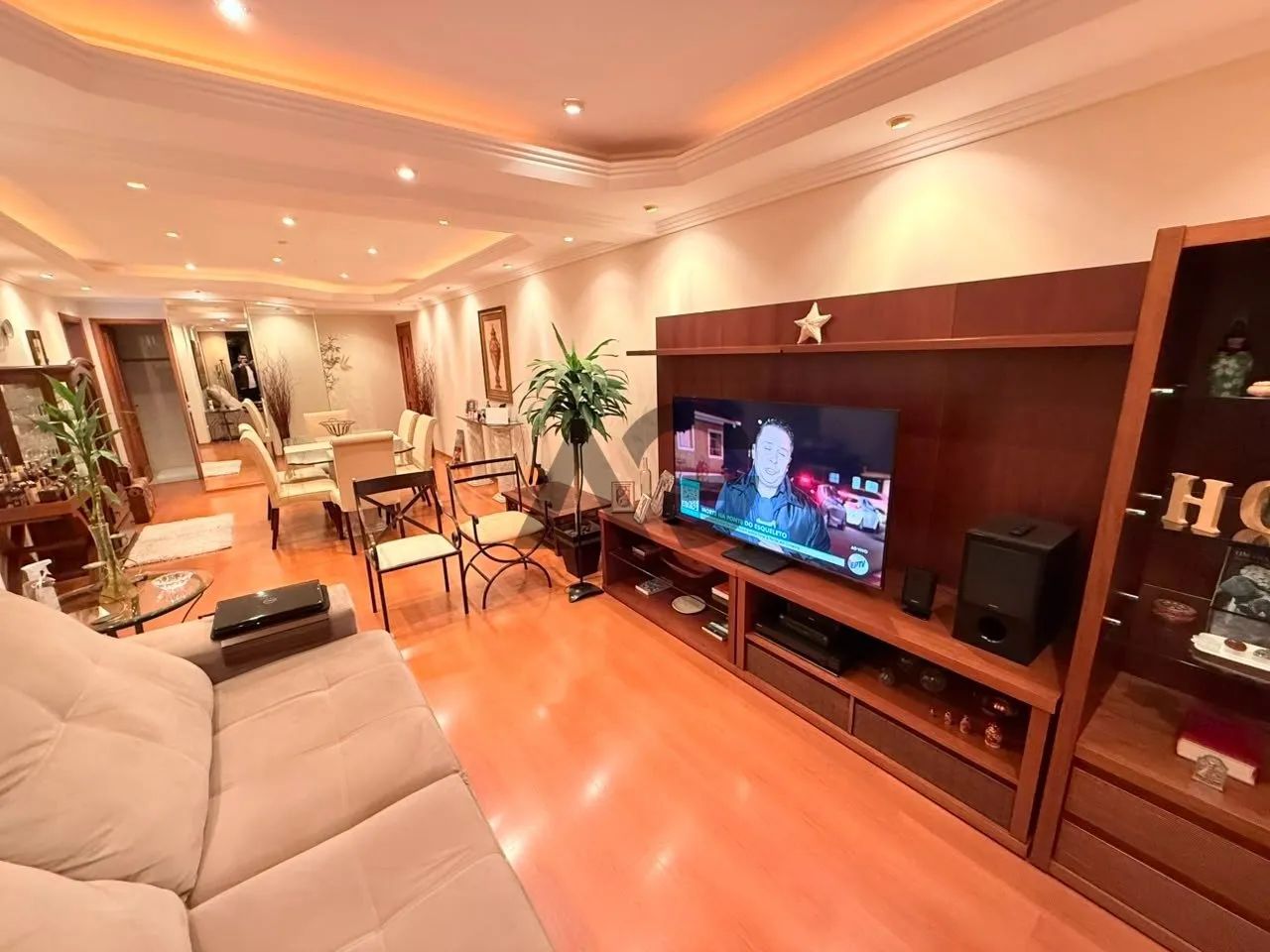 Apartamento | 3 Dormitórios | 1 Suíte |+ 1 Dormitório e W.C. na Área de Serviço | Ótima Lo - Foto 4