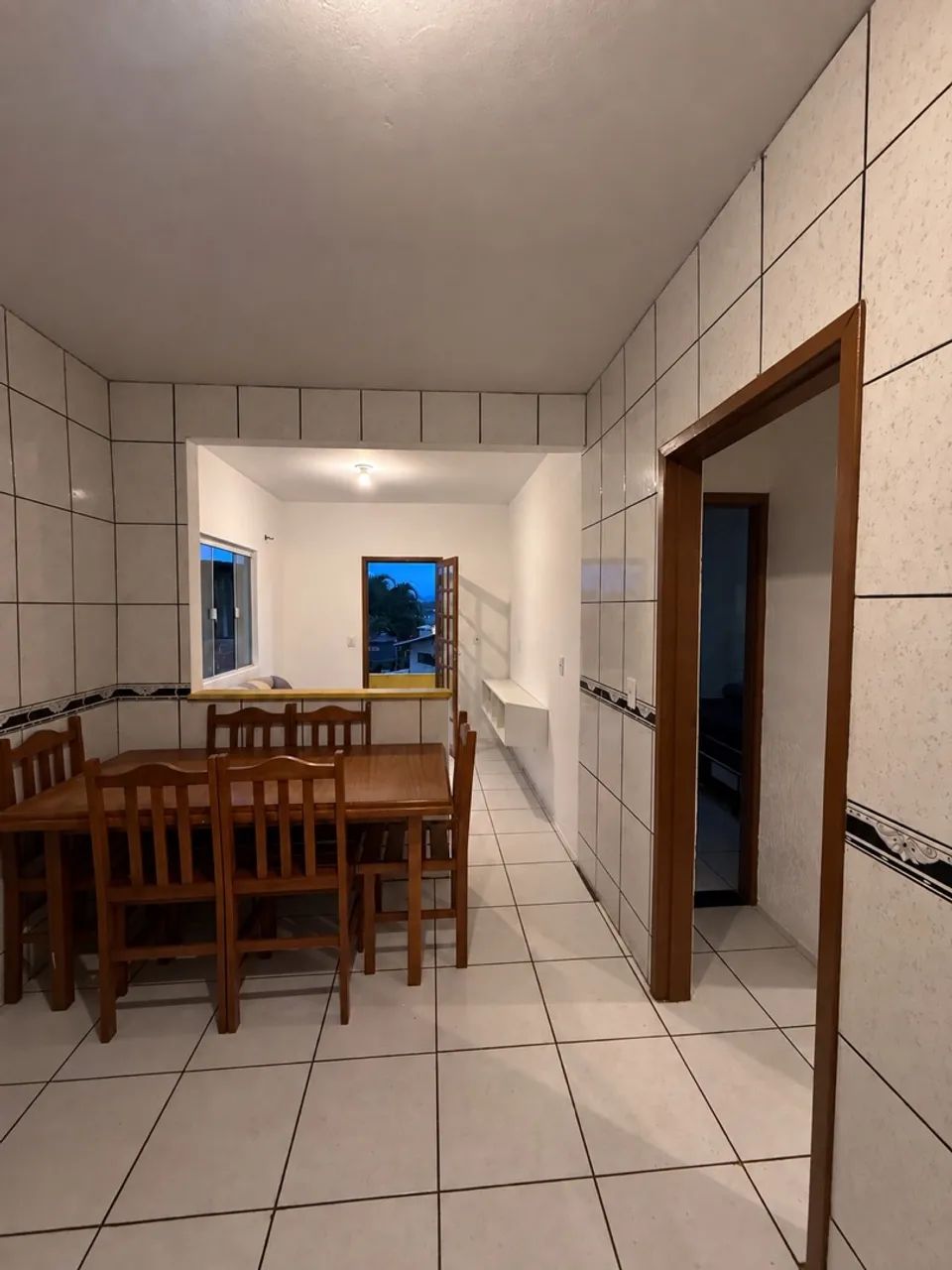 Alugo casa ANUAL na Barra da Lagoa - Foto 3
