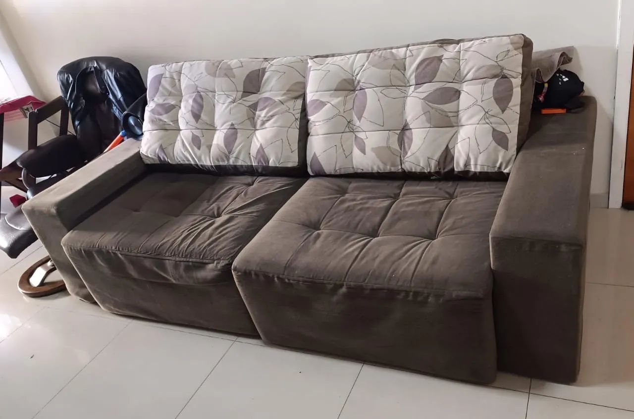 Sofá retrátil vira cama casal  - Foto 3