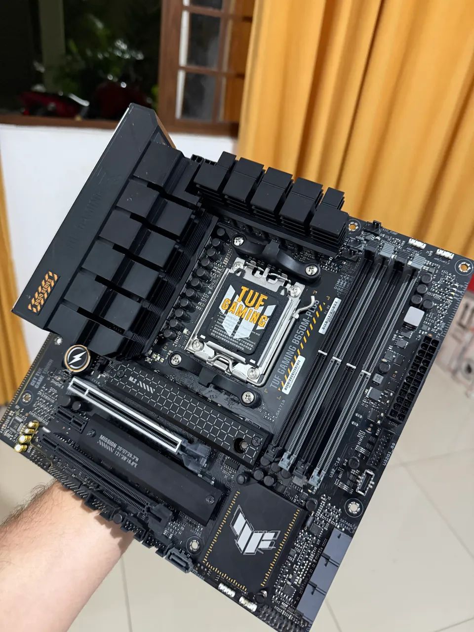 Placa Mãe Asus B650m-Plus Tuf gaming - Foto 2