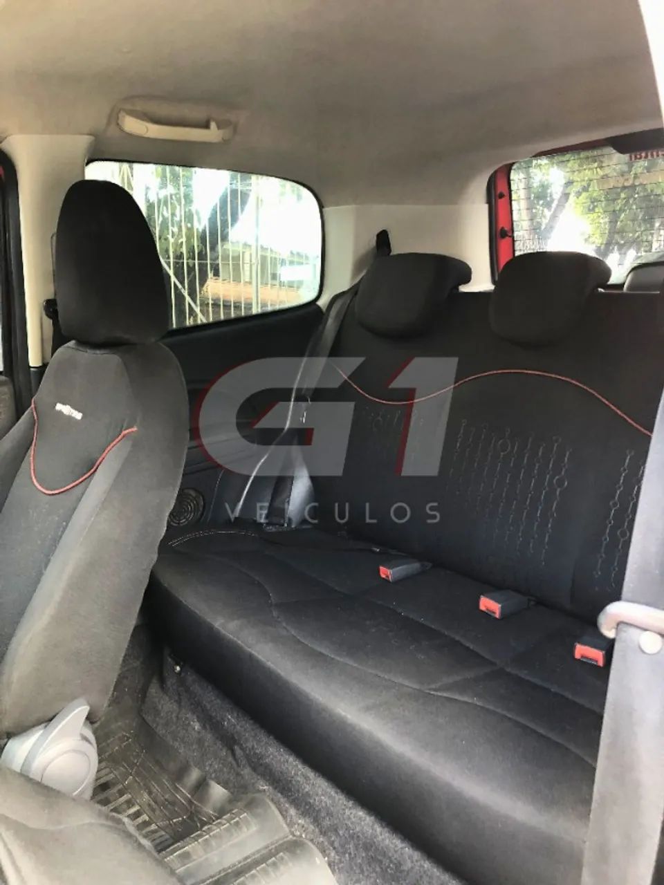Fiat Uno Sporting 1.4 EVO Fire Flex 8V 2P 2012 - Foto 2