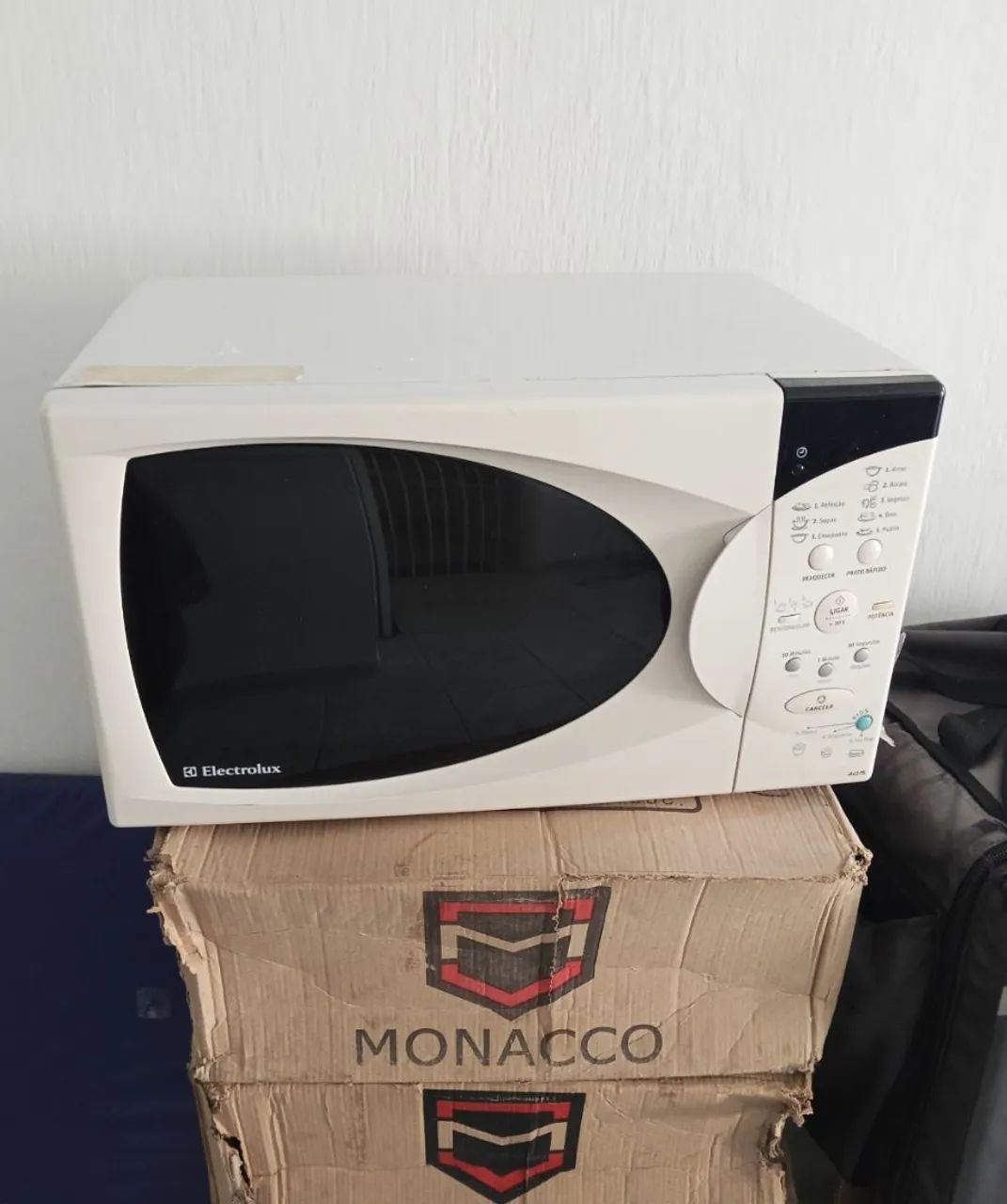 Vendo Microondas Eletrolux 