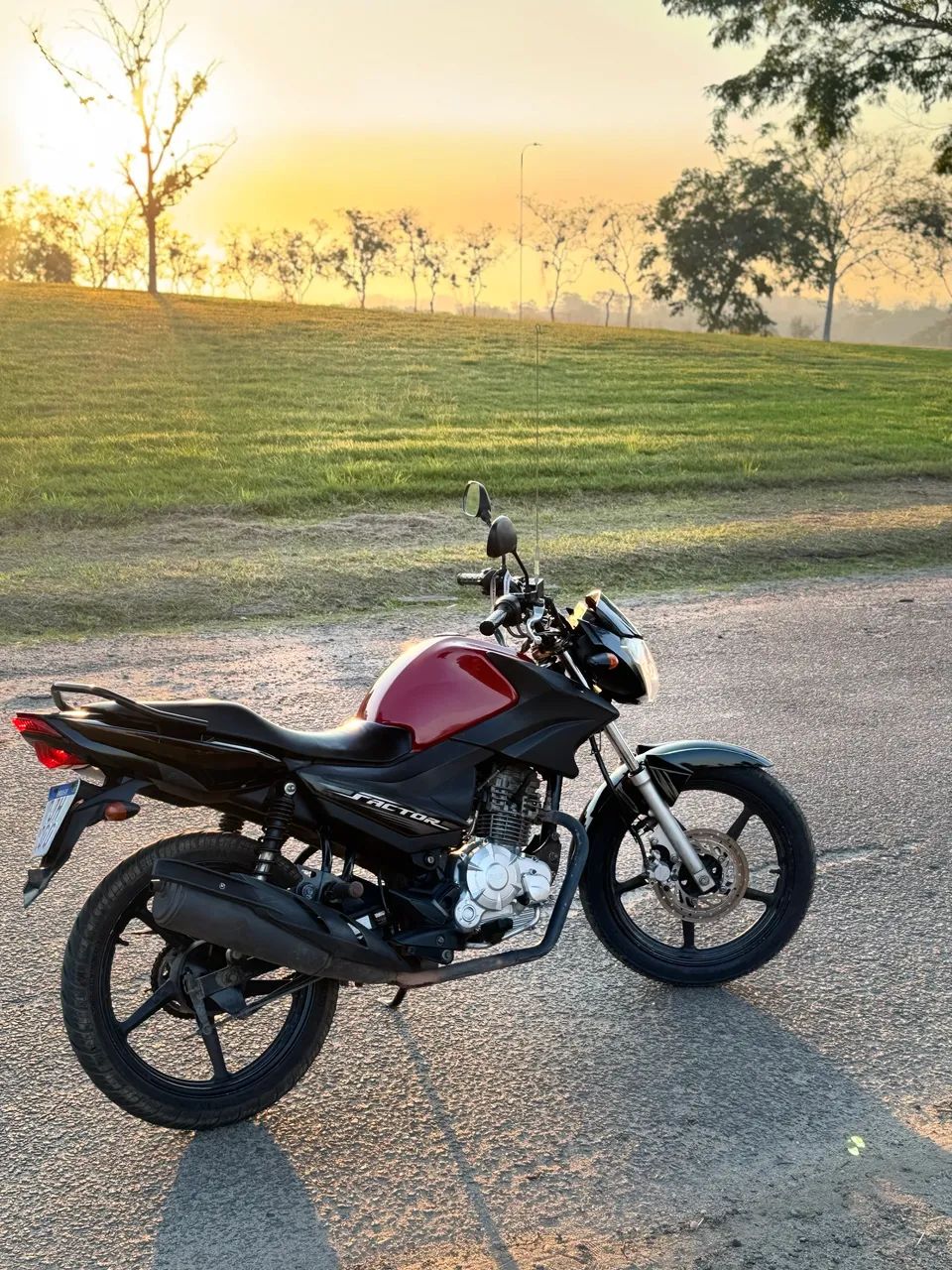 Vendo factor 125i MOTO NOVA!  - Foto 3