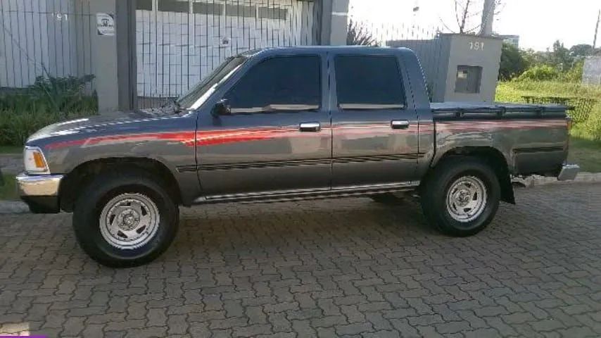 Toyota Hilux 4X2 2.4 Diesel 1995