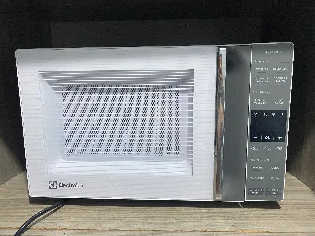 Microondas Electrolux 23L