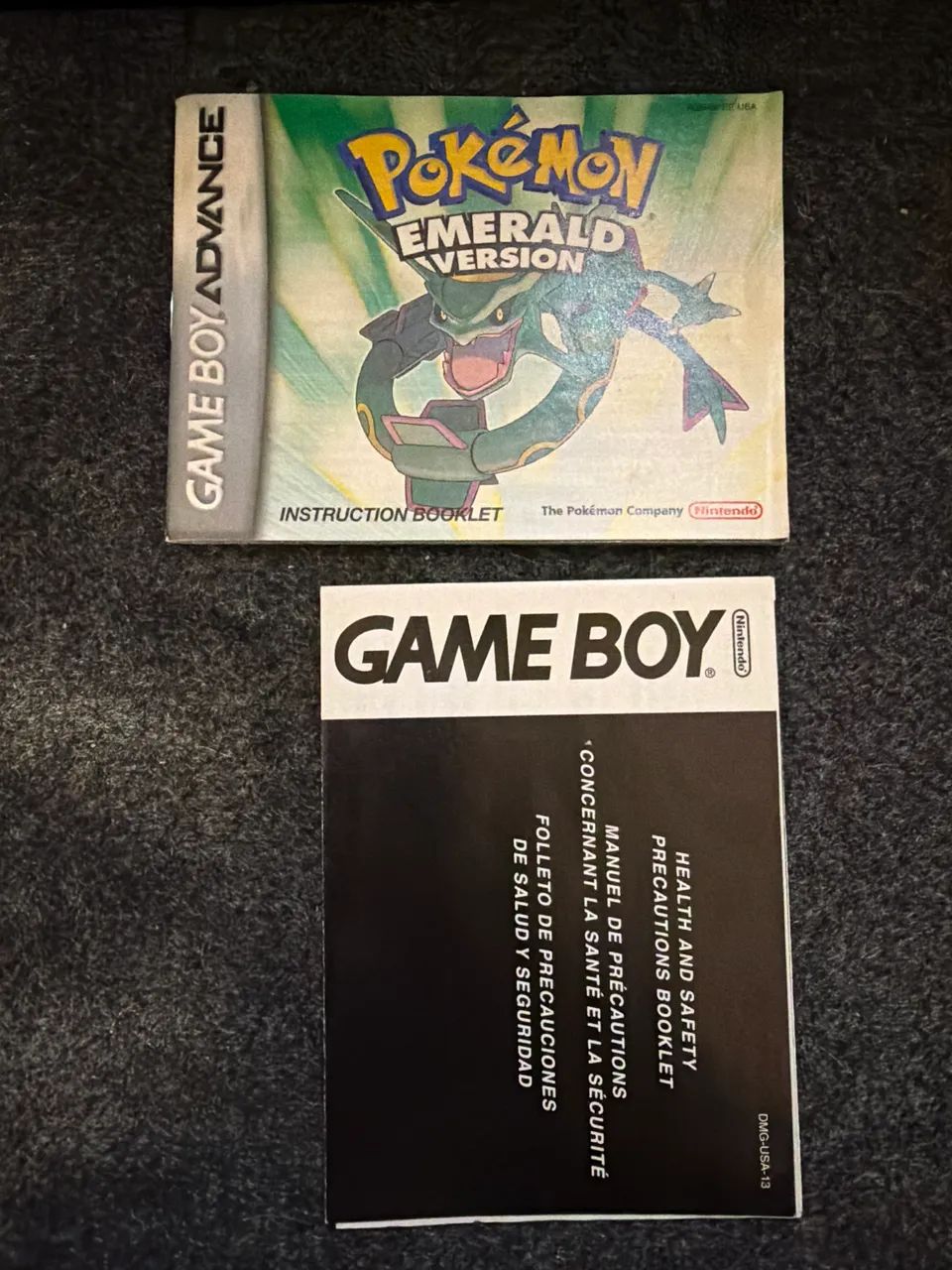 Pokémon Emerald Version - caixa com manual e shield - Foto 3