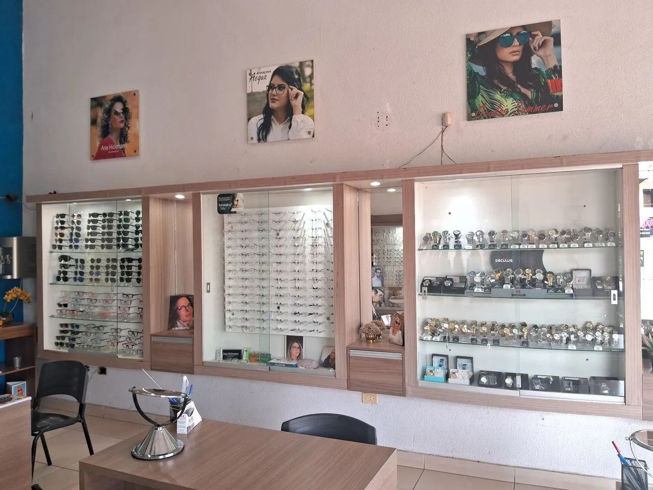 Vendo vitrines para ótica  - Foto 2