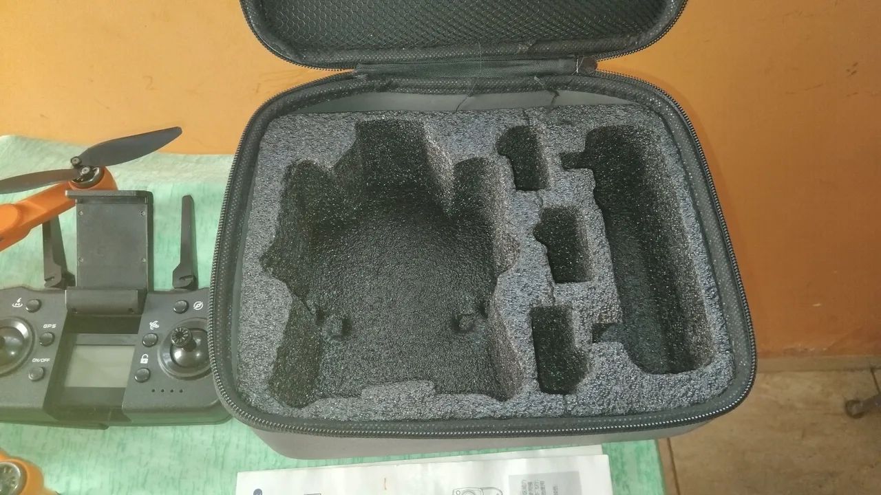 Drone L900 Laranja GPS Wi-Fi FPV com Controle e Maleta - Funcionando - Leia a Descrição - Foto 5