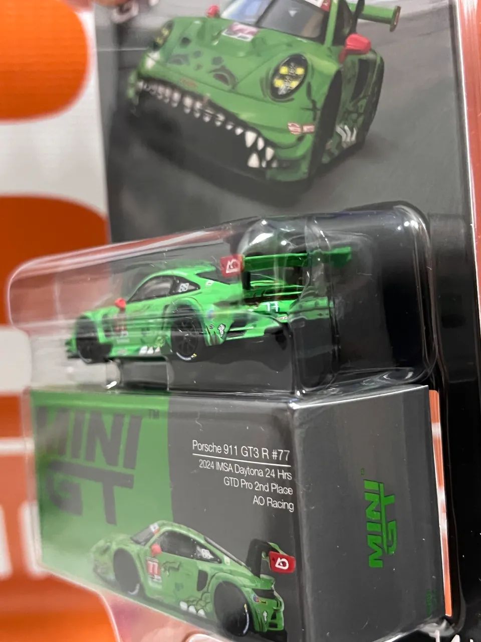 Mini GT Porsche 911 GT3 R #77 IMSA 1:64 Lacrado - Foto 3