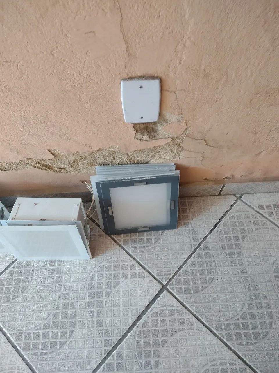 11 plafon's de embutir 22x22 cm top demais  - Foto 2