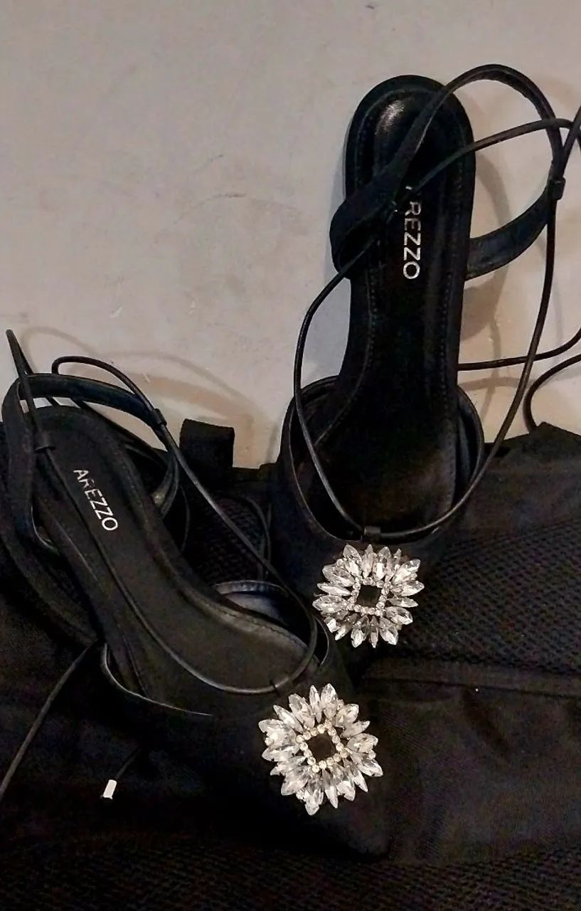 Sapatilha Slingback Mary Jane Arezzo original 