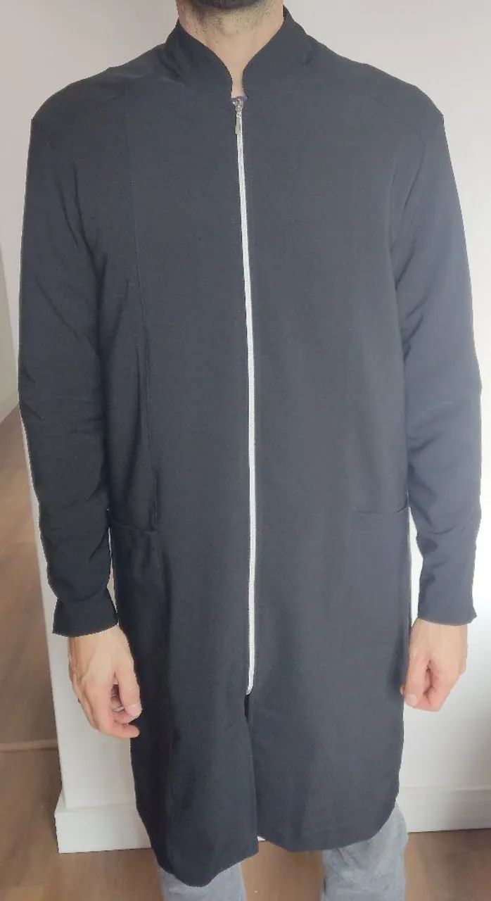 Jaleco elegante preto 