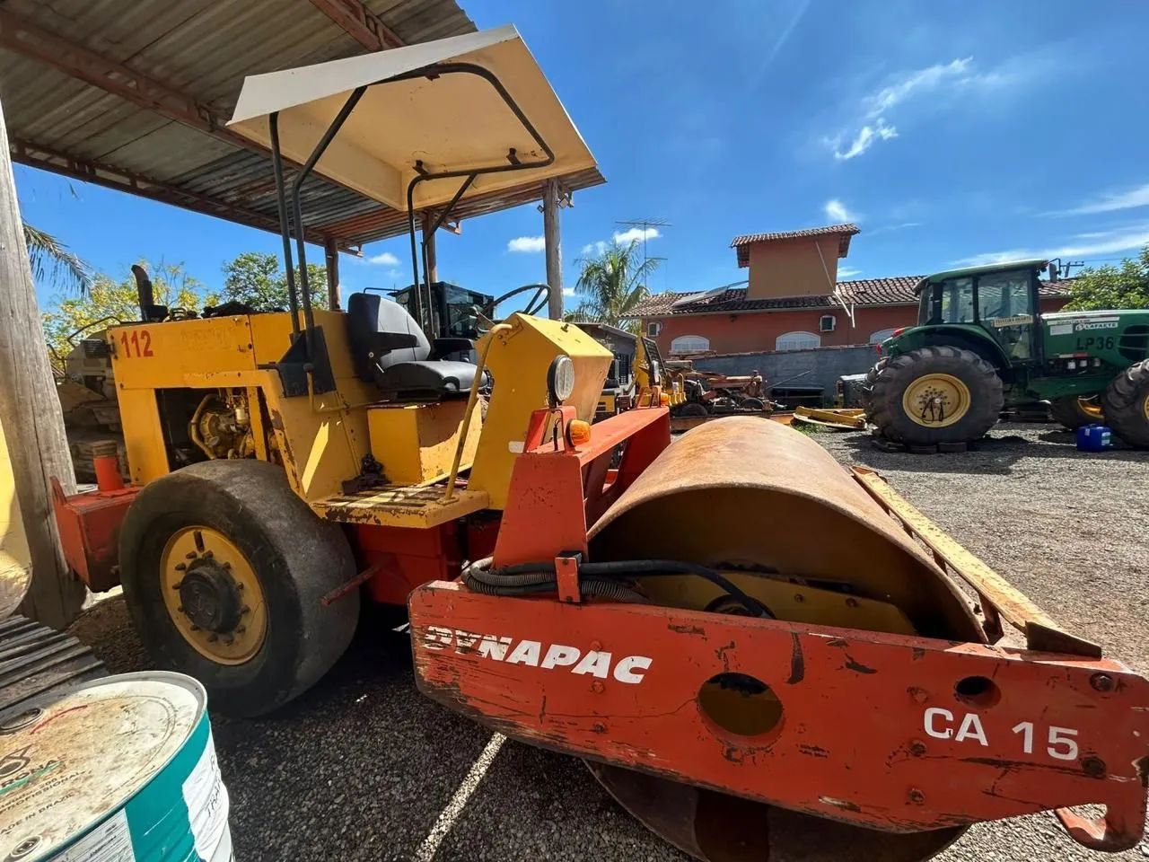 ROLO COMPACTADOR DYNAPAC CA15 MOTOR PERKINS 4236