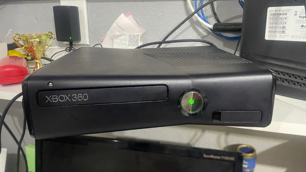 XBOX 360. COM DEFEITO NO HDMI