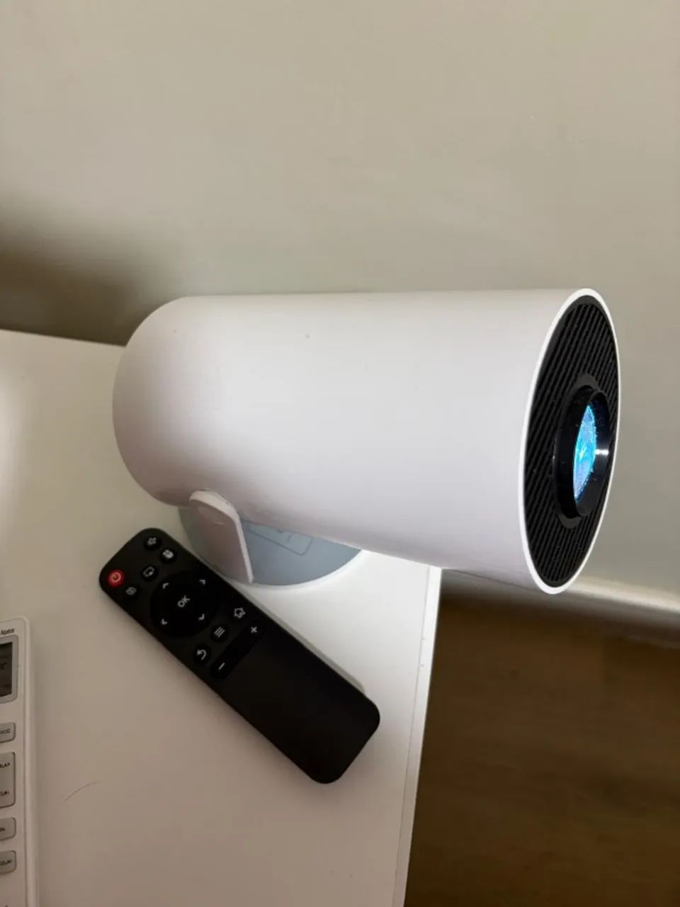 PROJETOR HY300 - ULTRA HD HIGH DYNAMIC RANGE - Foto 3