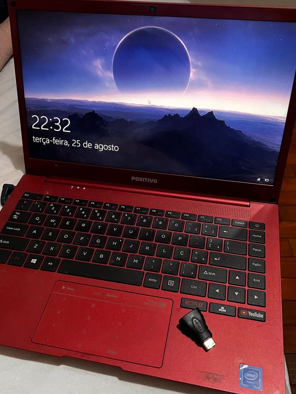 Notebook positivo Motion red Q432B