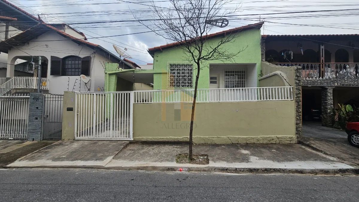 Casa com 3 quartos para alugar em Belo Horizonte
