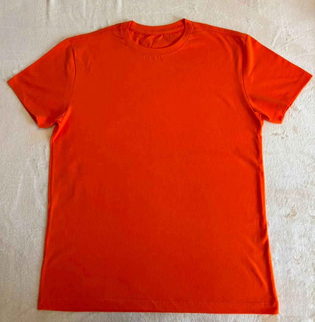 Camiseta laranja  - Foto 2