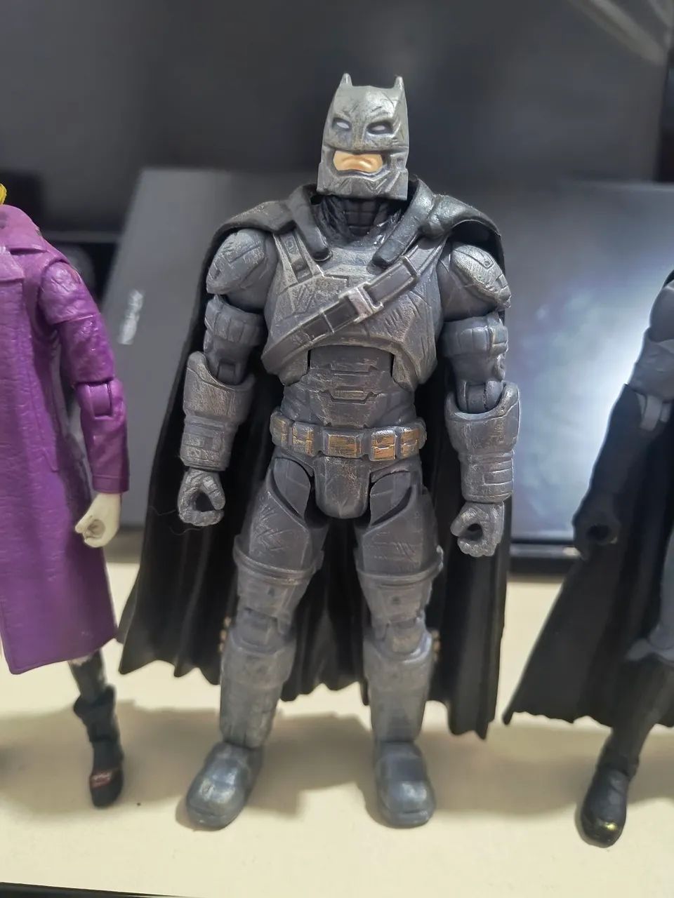 Lote Batman bonecos de 16cm - Foto 3