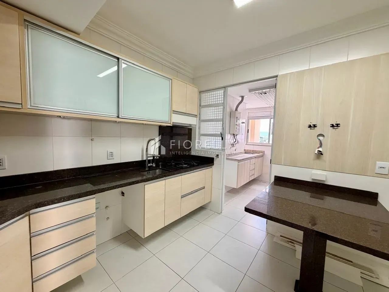 Apartamento com 03 dormitórios sendo 02 suítes no bairro Campinas - São José - Foto 5