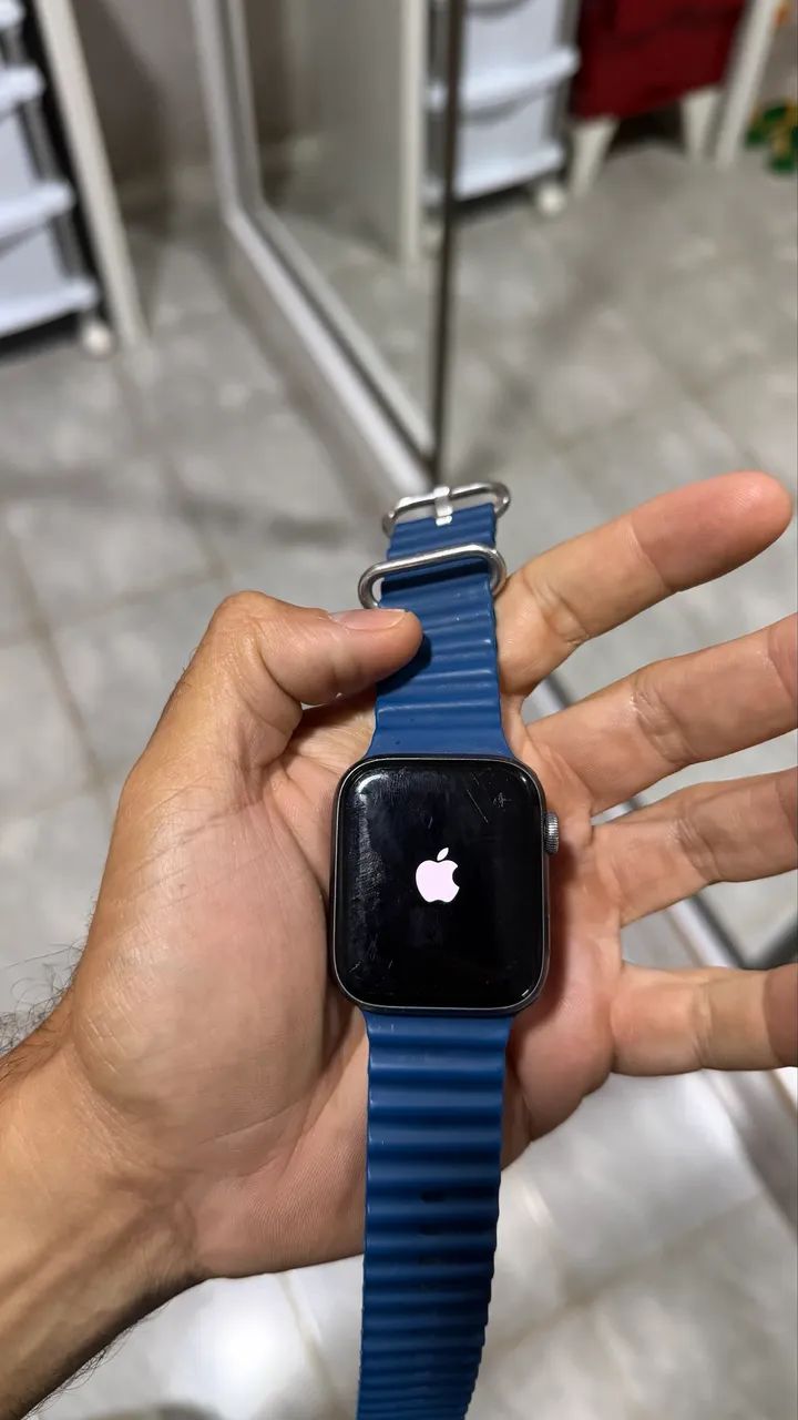 Apple Watch Gen 4 44mm GPS e celular  - Foto 4