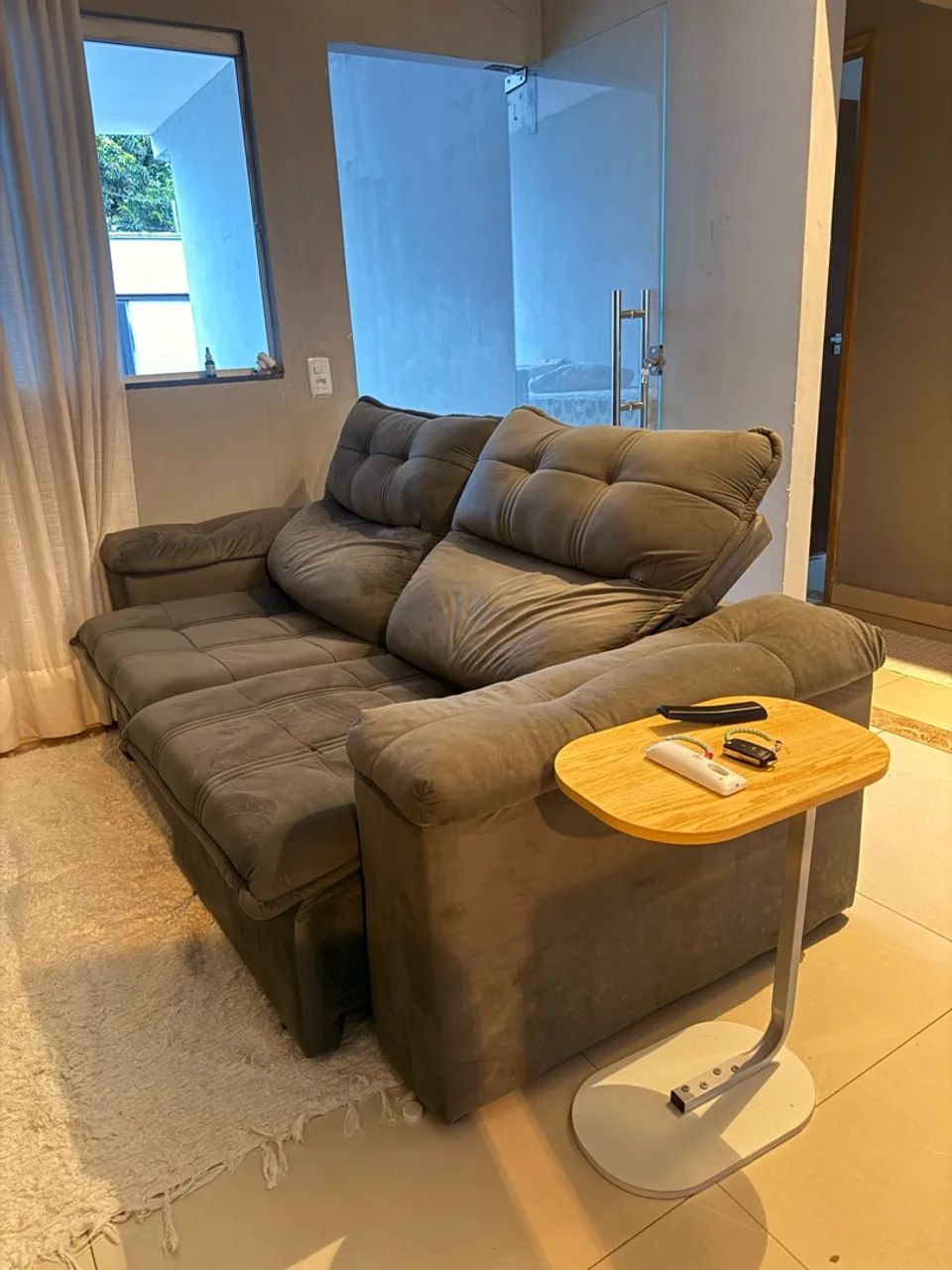 SOFÁ RETRÁTIL 2 LUGARES
