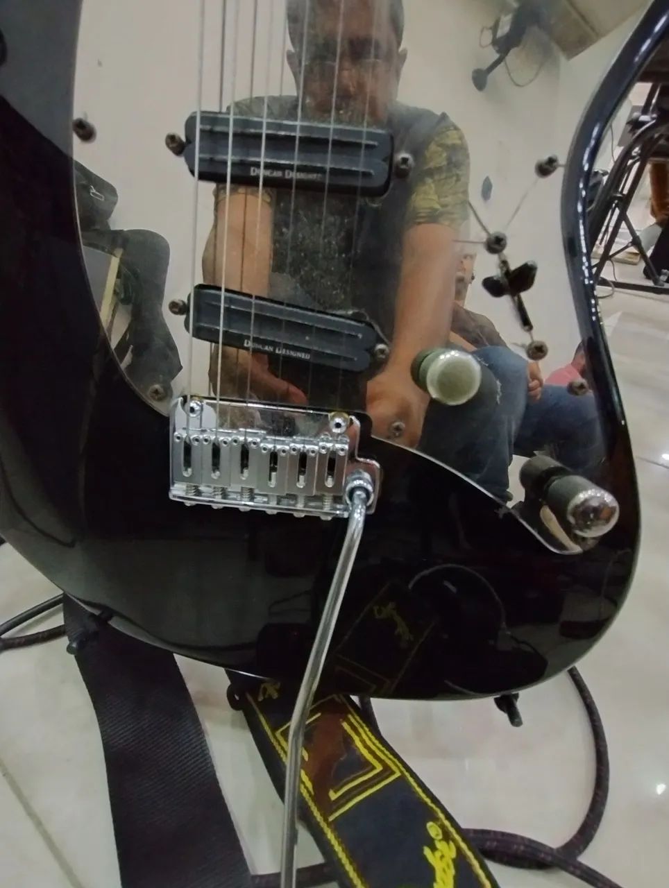 Guitarra Cort G260B - Ponte Gotoh - Tarracha c/trava Gotoh  - Foto 2
