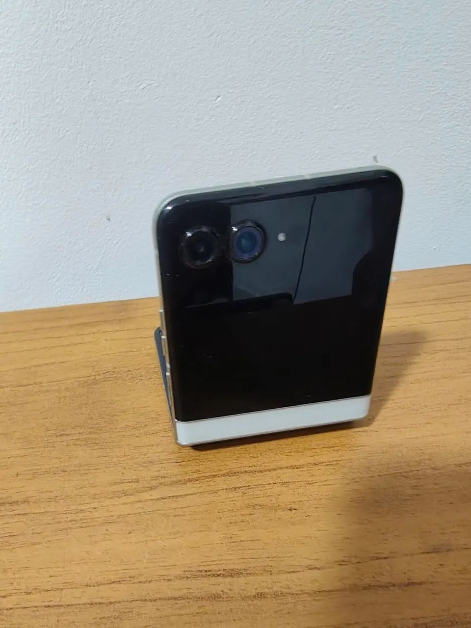 Celular Motorola Razs 60 - 256GB ( com defeito) - Foto 3