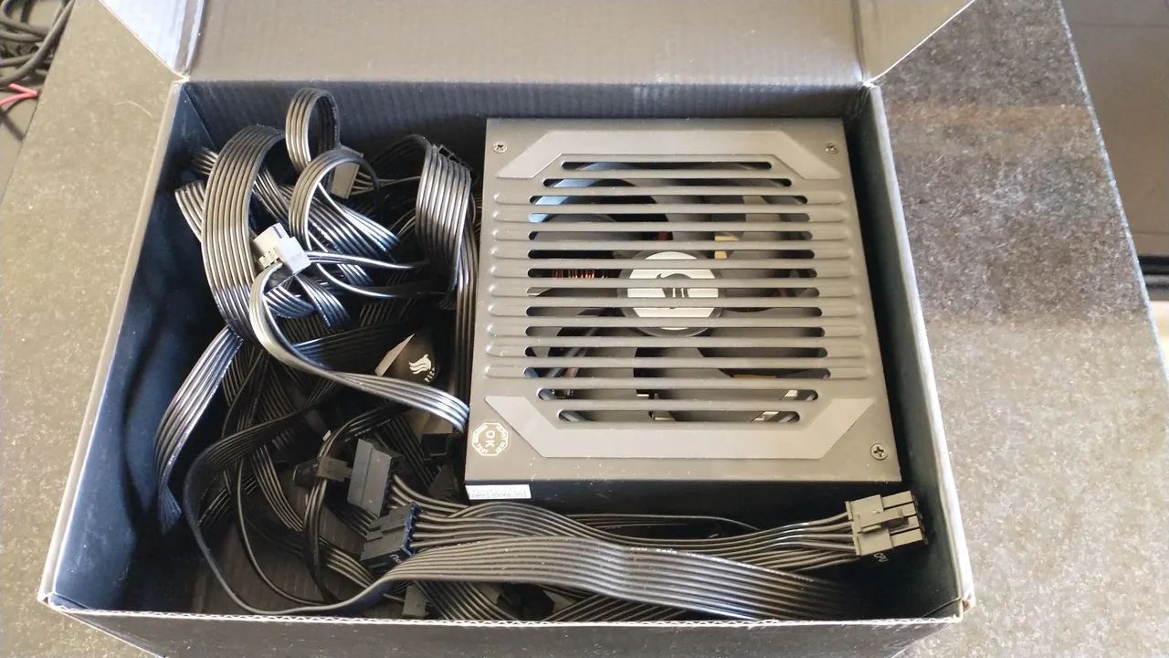 Fonte Pichau Nidus 650W 80 Plus Bronze - Ótimo Estado - Foto 5