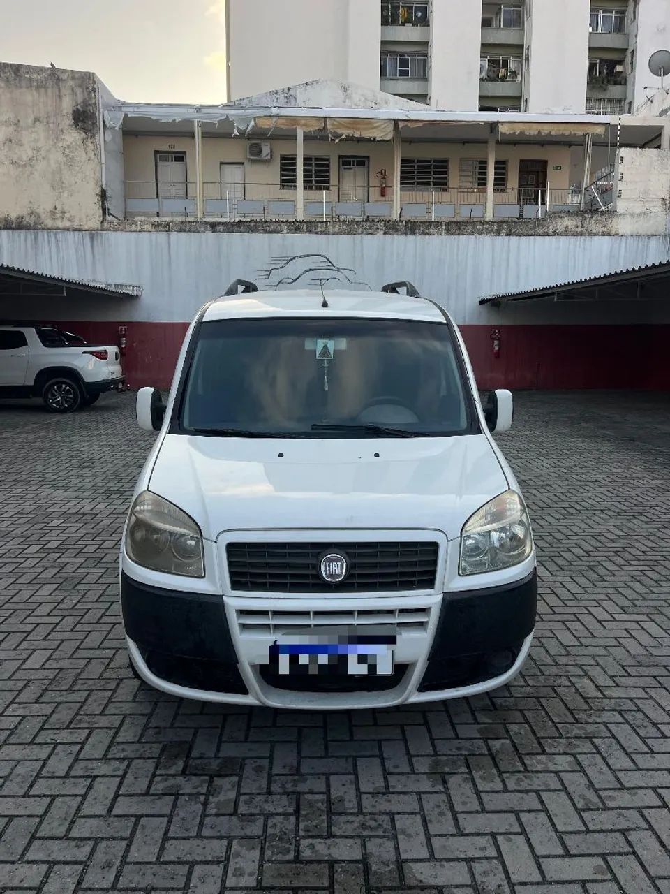 Fiat Doblo Essence 1.8 Flex 16V 5P 2012