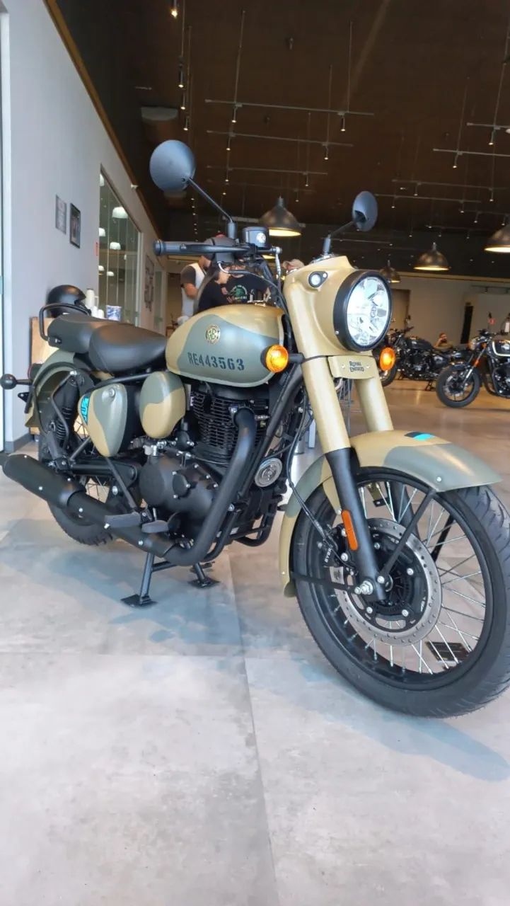 CLASSIC 350cc COMMAND SAND (CONSULTORA ESTER - *)