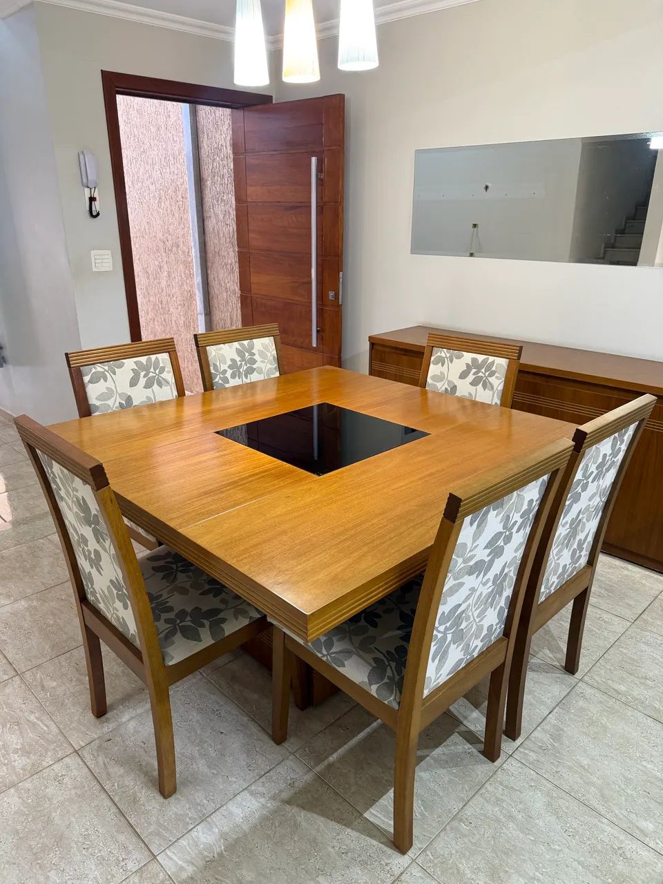 Mesa com 6 cadeiras - Foto 2