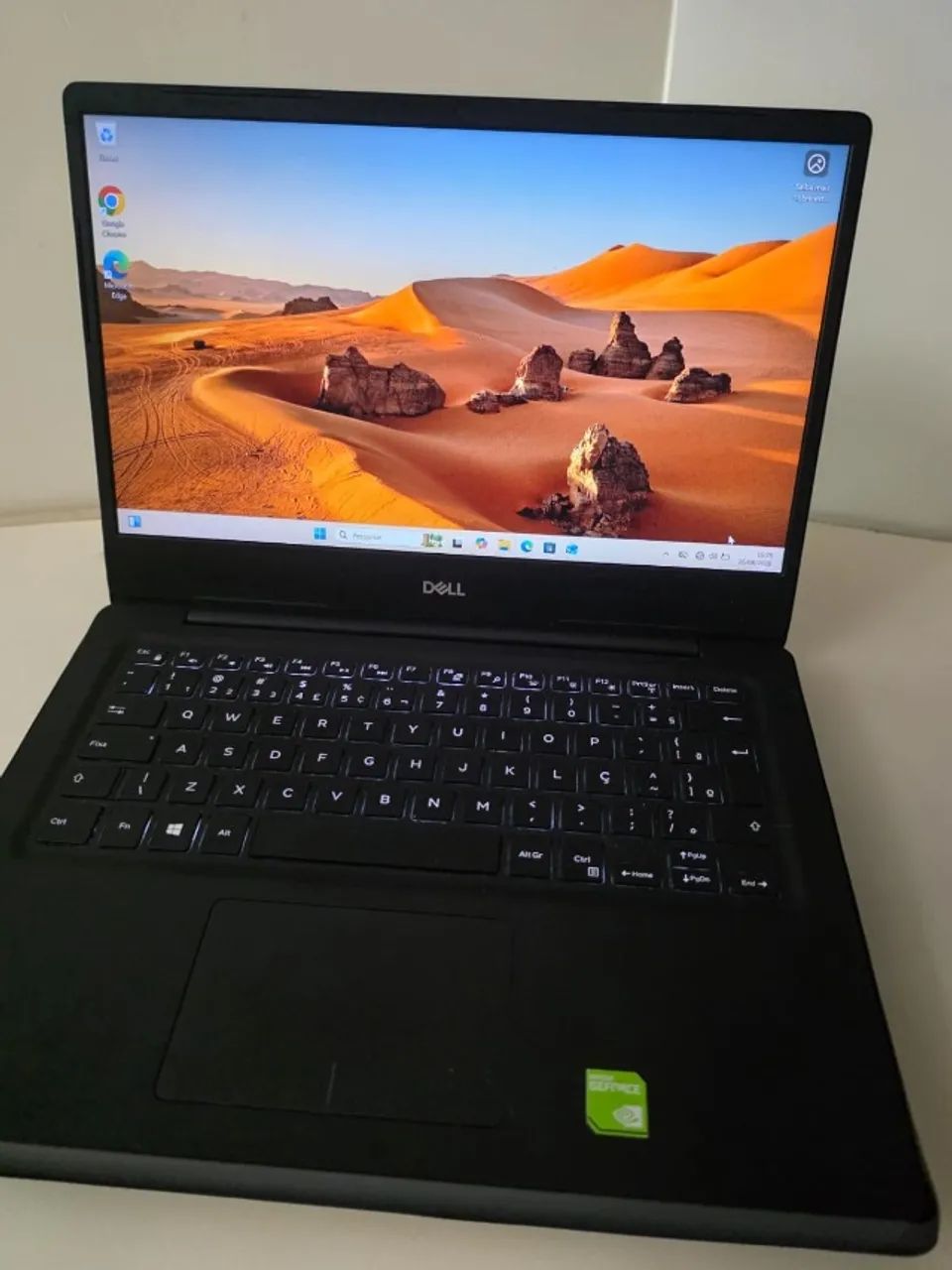 Dell 5481 i7 8 geração 8GB 250GB SSD Placa Vídeo 2GB - Aceito Troca