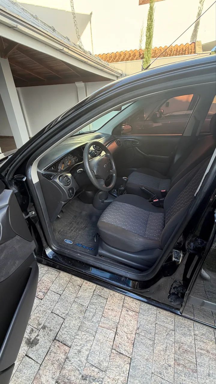 Ford Focus Focus 1.6 S/SE/SE Plus Flex 8V/16V 5p 2006