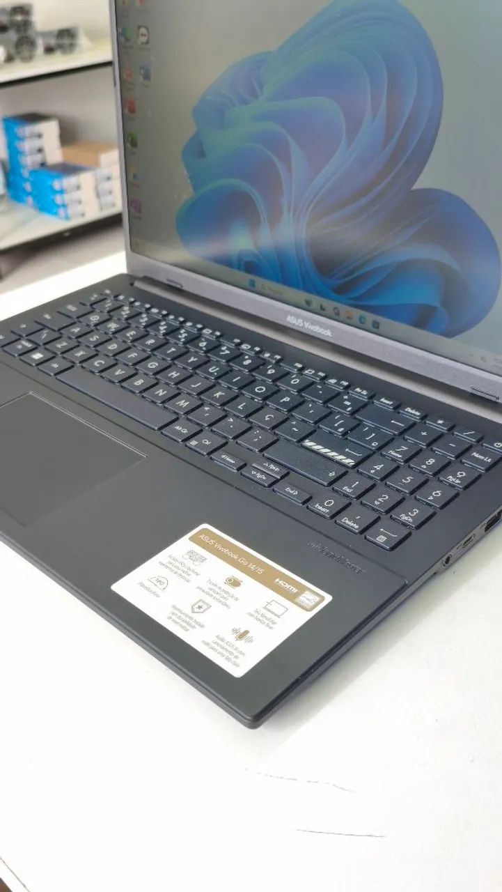 Notebook Asus Vivobook Ryzen 5 7520 - Foto 2