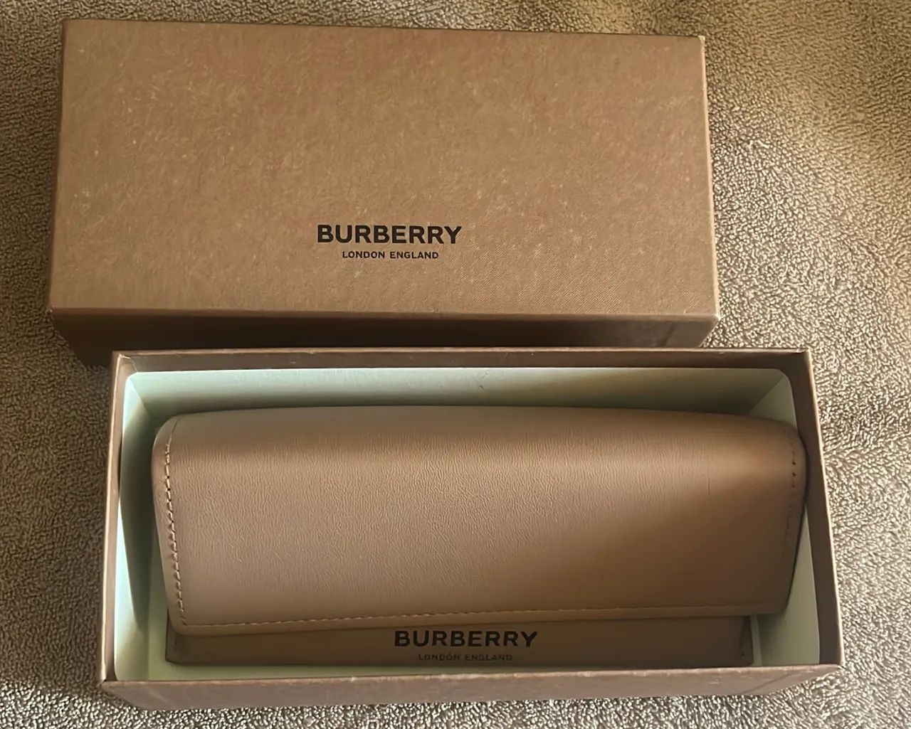 Óculos de sol Burberry - Foto 3