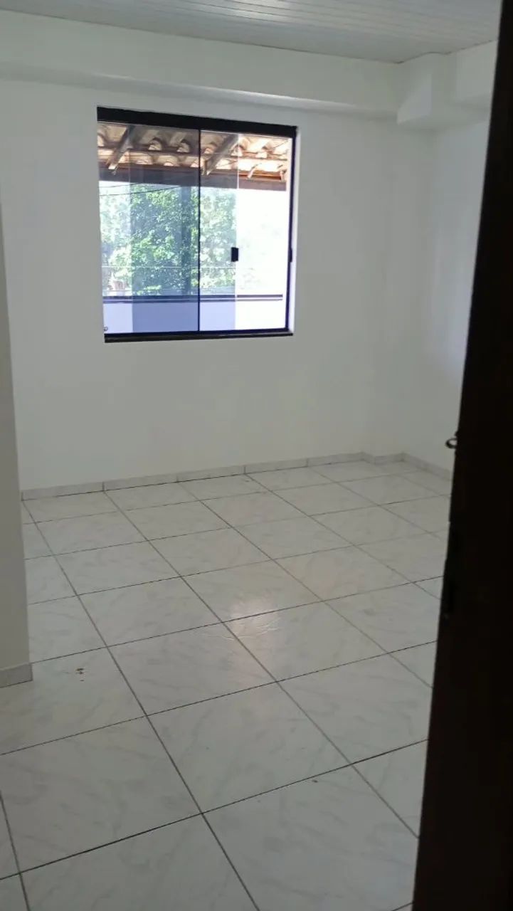 Aluga-se 