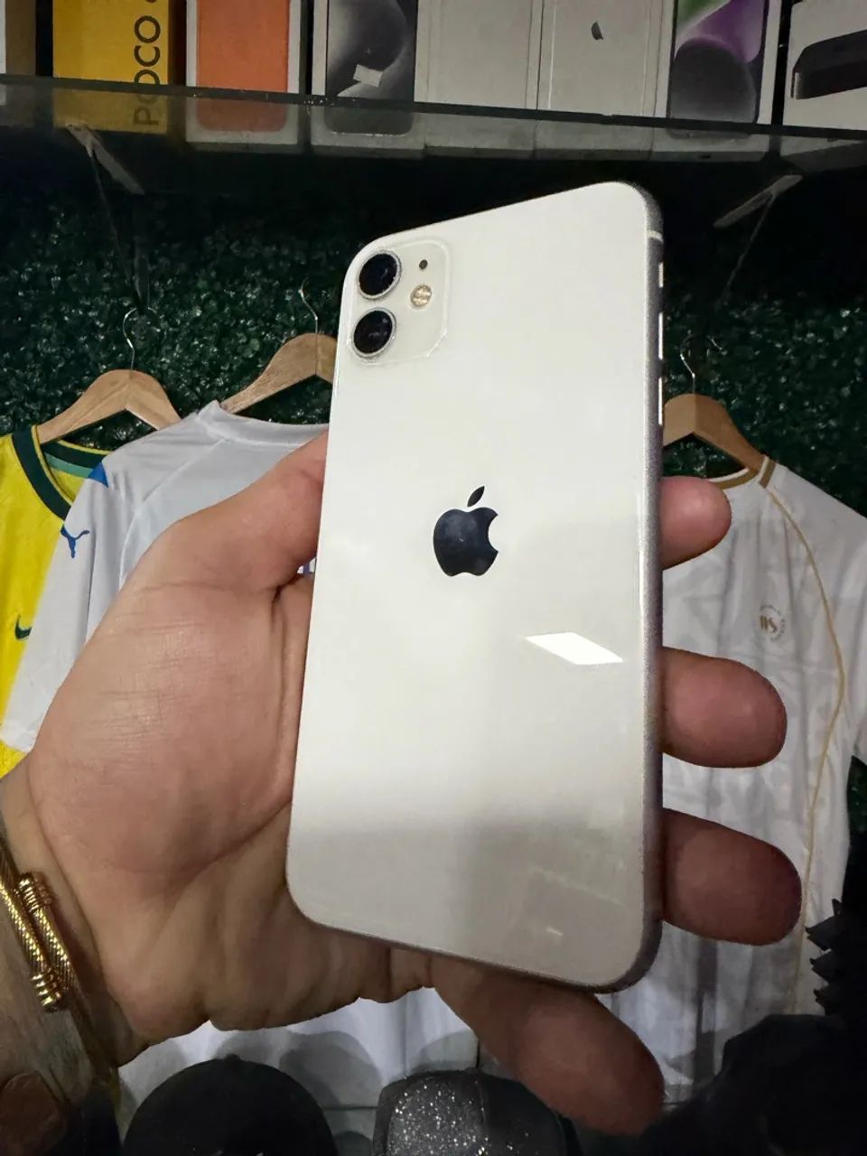 iPhone 11 64 gigas  - Foto 4