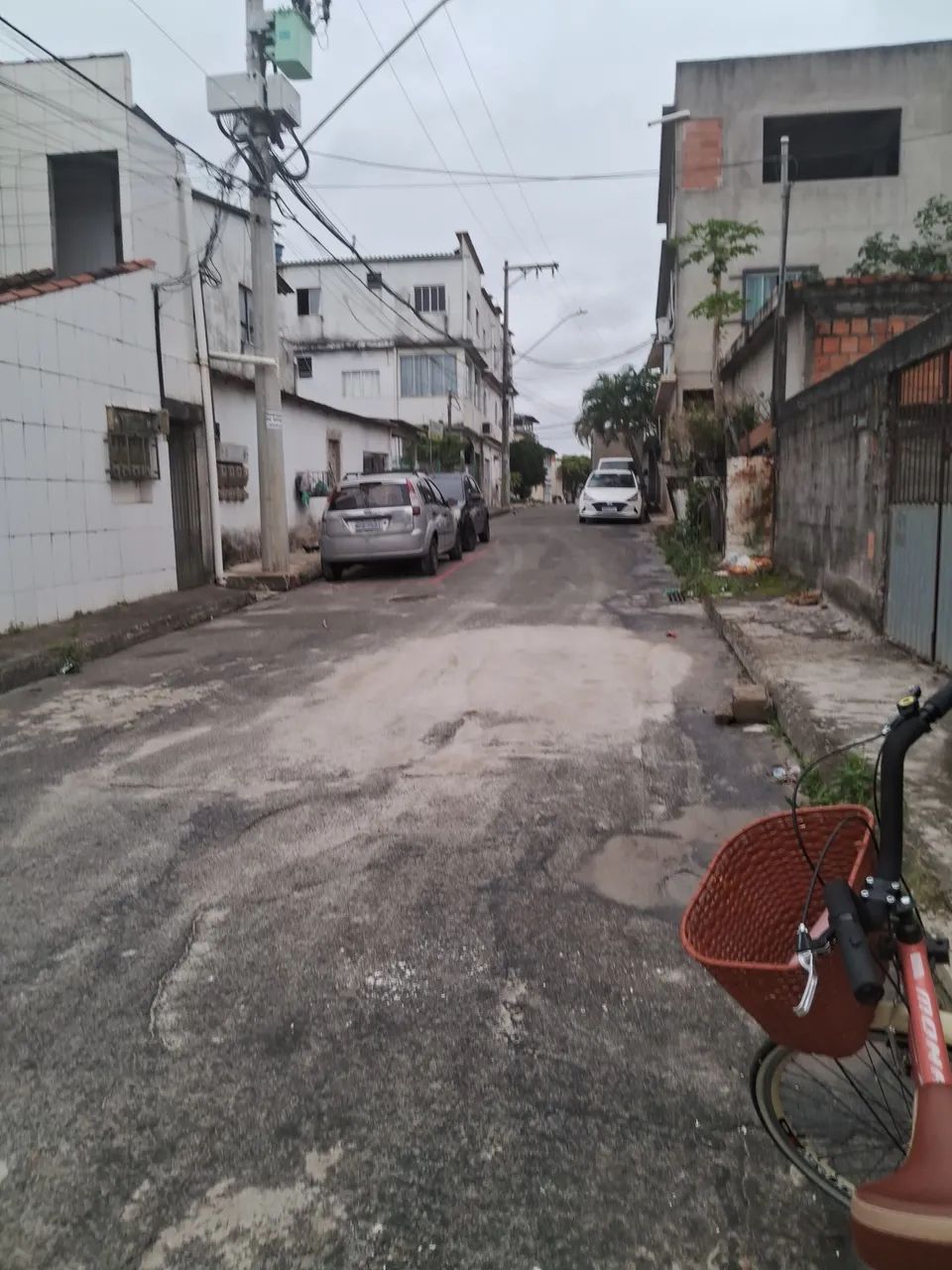 Alugo galpão 