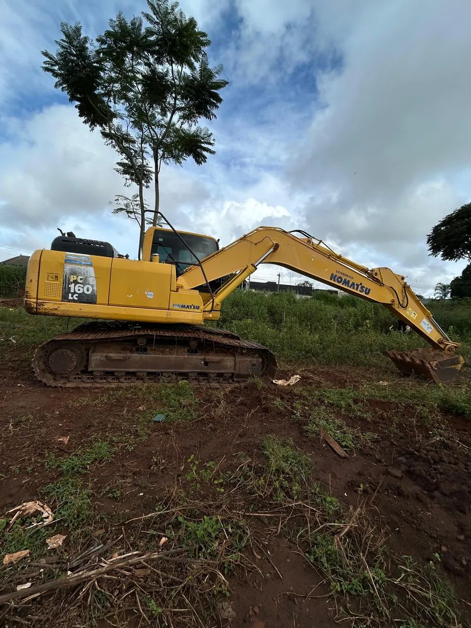 PC komatsu 160 LC ano 2018,preço bom pra vender rápido - Foto 2
