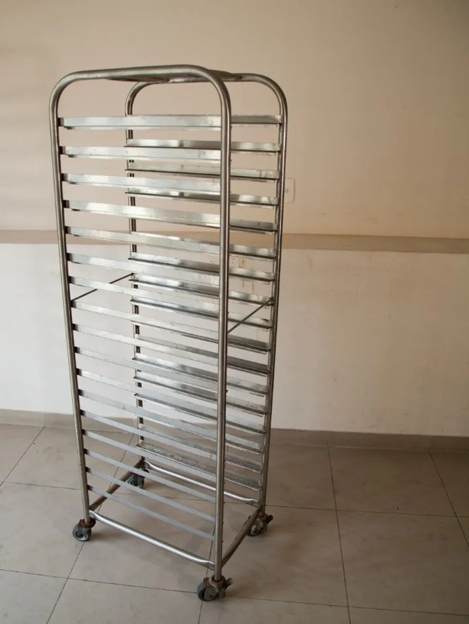 ESQUELETO PARA GNS  170X60 17 BANDEJAS