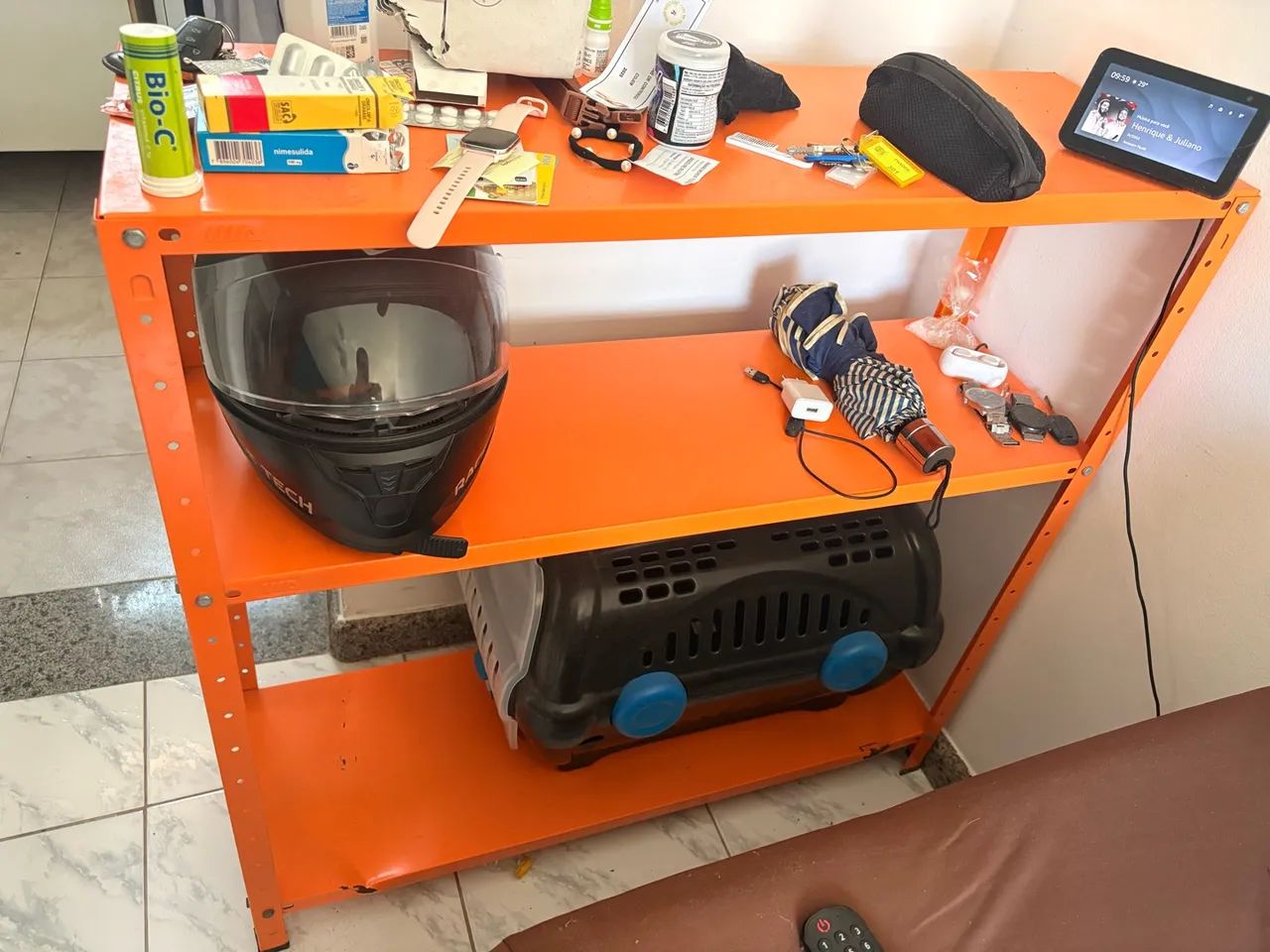 Estante laranja e preta - Foto 2