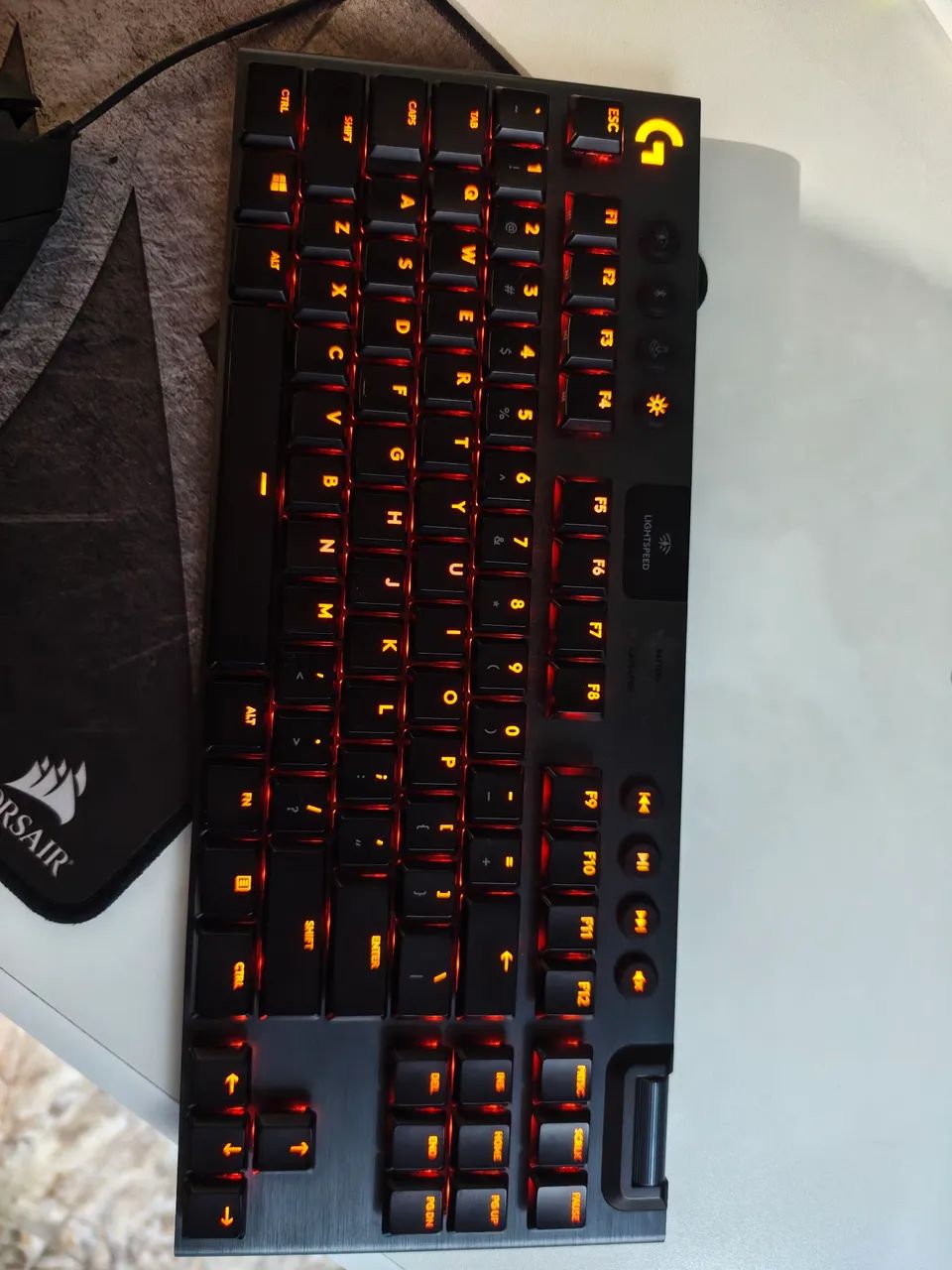 Logitech G915 TKL Teclado - Foto 4