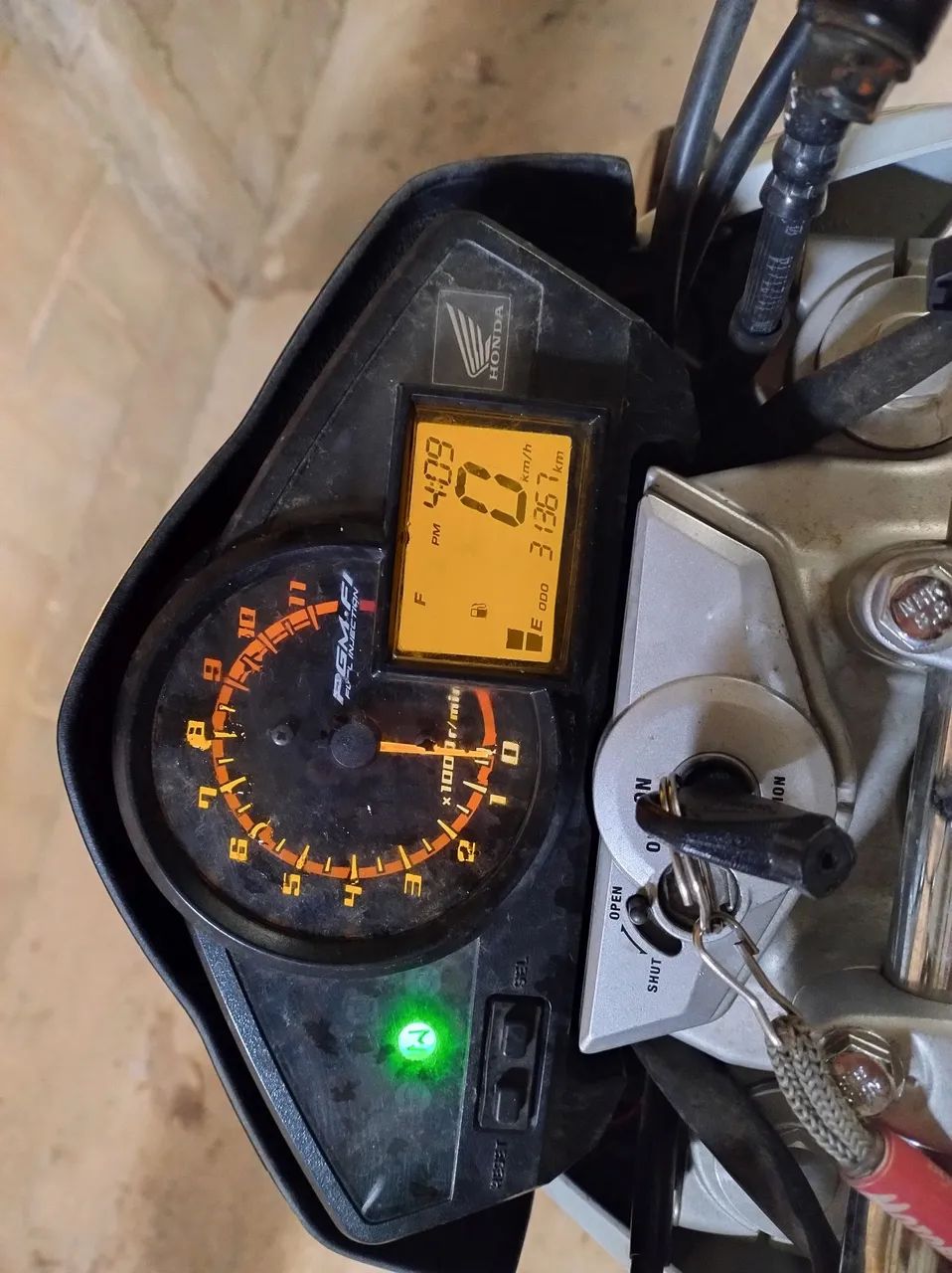 CB300R NOVA - Foto 4